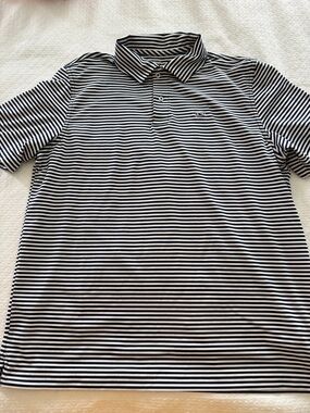 Vineyard vines boys xl 18 Striped Polo Shirt in navy and White